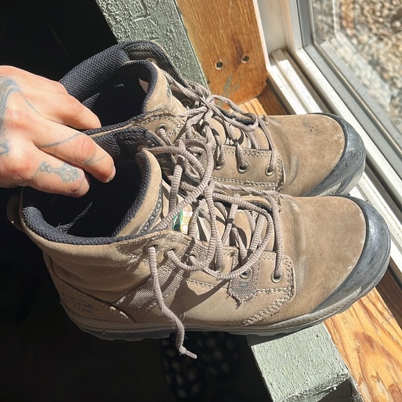 Dakota lite  quad comfort hard toe boots - Picture 2 of 11